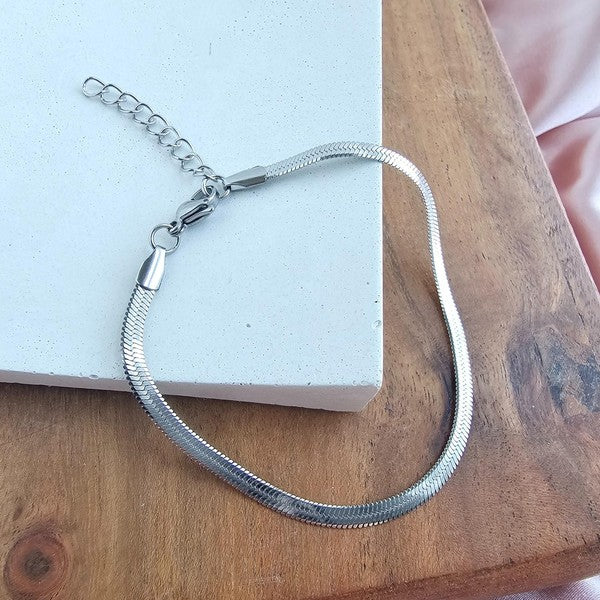 the 0105 bracelet